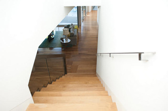 Enlarge photo 32