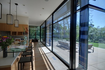 Enlarge photo 17