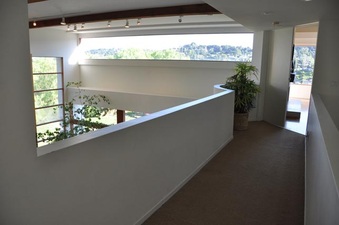 Enlarge photo 49