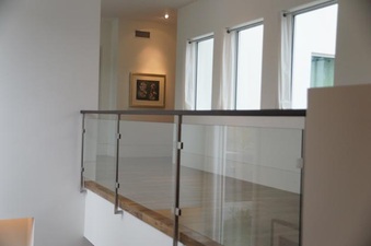 Enlarge photo 33