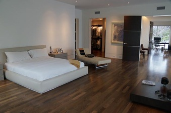 Enlarge photo 49