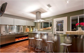 STRETCH RESIDENCE [ ENCINO 91436 ]