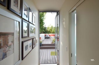 Enlarge photo 23