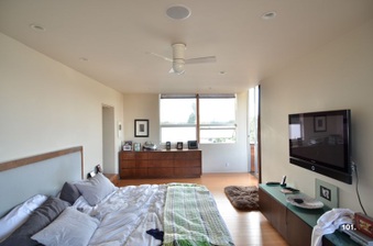 Enlarge photo 40