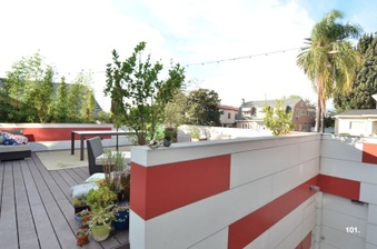 Enlarge photo 63