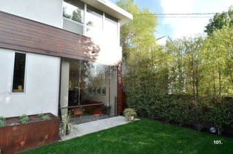 Enlarge photo 70