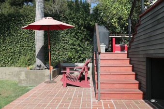 Enlarge photo 106