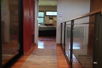 Enlarge photo 132