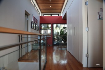 Enlarge photo 148
