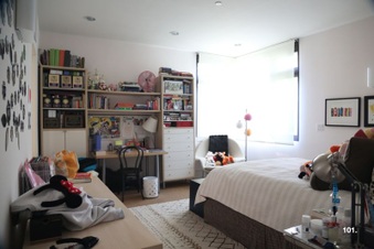 Enlarge photo 75