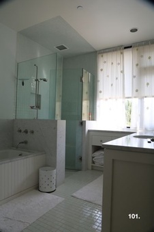 Enlarge photo 79