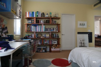 Enlarge photo 89