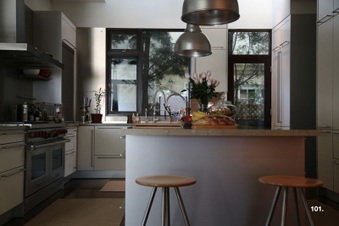 Enlarge photo 122
