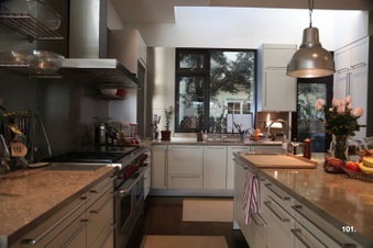 Enlarge photo 145