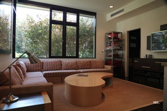 Enlarge photo 146