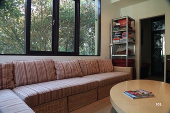 Enlarge photo 152