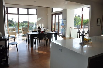 Enlarge photo 16
