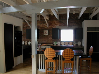 Enlarge photo 24
