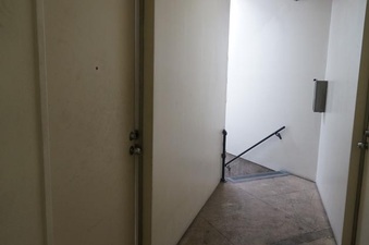 Enlarge photo 49