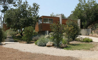 Enlarge photo 1
