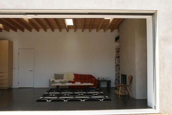 Enlarge photo 17