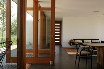 Enlarge photo 32