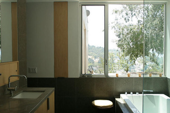 Enlarge photo 44