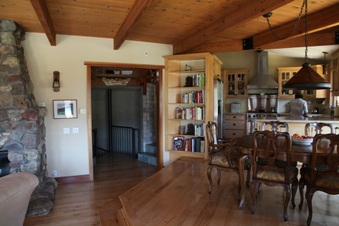 Enlarge photo 13