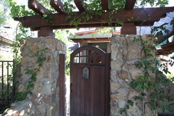 Enlarge photo 2