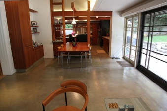 Enlarge photo 19