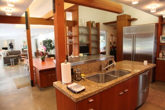 Enlarge photo 24
