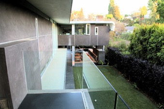 Enlarge photo 47