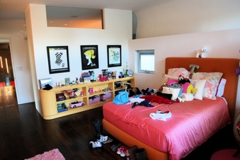 Enlarge photo 59