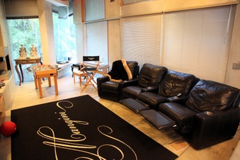 Enlarge photo 33