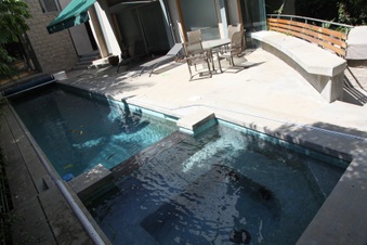 Enlarge photo 64