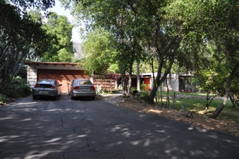 Maunu Residence