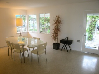 Enlarge photo 11
