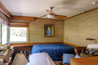 Enlarge photo 40