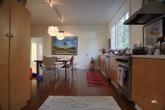 Enlarge photo 33