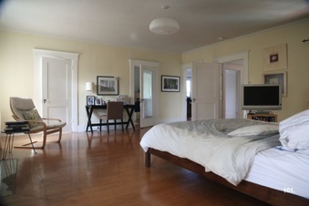 Enlarge photo 106