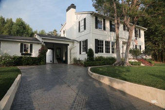 Enlarge photo 1