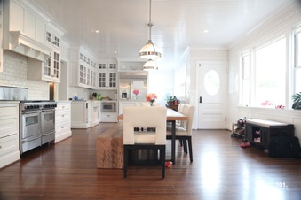 Enlarge photo 54