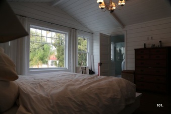 Enlarge photo 119