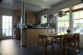 Enlarge photo 32