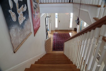 Enlarge photo 52