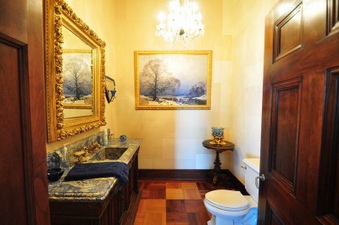 Enlarge photo 35