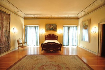 Enlarge photo 49