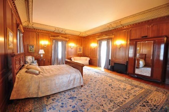 Enlarge photo 62