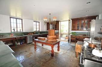 Enlarge photo 79