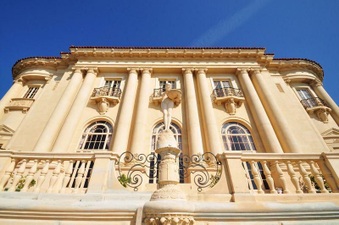Enlarge photo 90